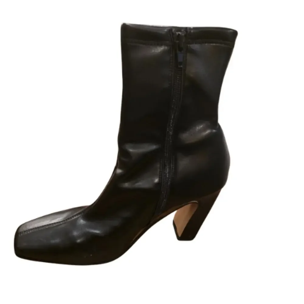 Steve Madden Vinka Boot in Black – EUC Size 8.5 - Picture 6 of 9